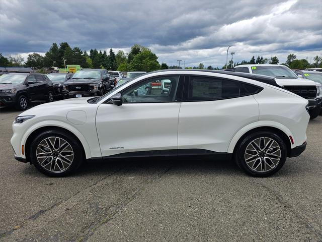 Photo of 2025 Star White Metallic Tri-Coat Ford Mustang Mach-E