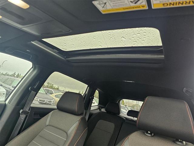 Photo of 2024 Platinum White Pearl Honda CR-V Hybrid