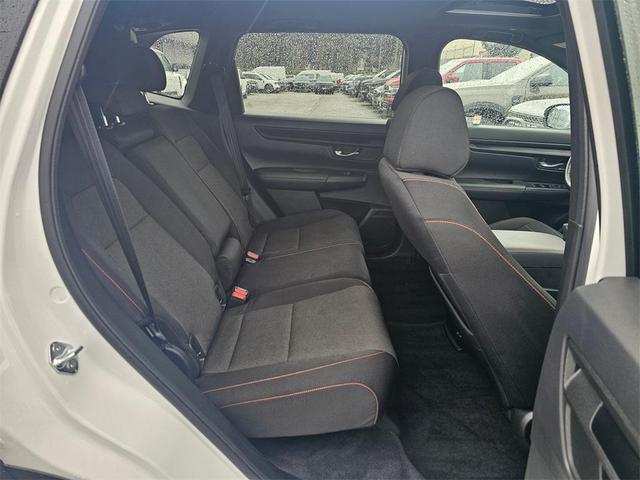 Photo of 2024 Platinum White Pearl Honda CR-V Hybrid