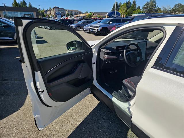 Photo of 2025 Star White Metallic Tri-Coat Ford Mustang Mach-E