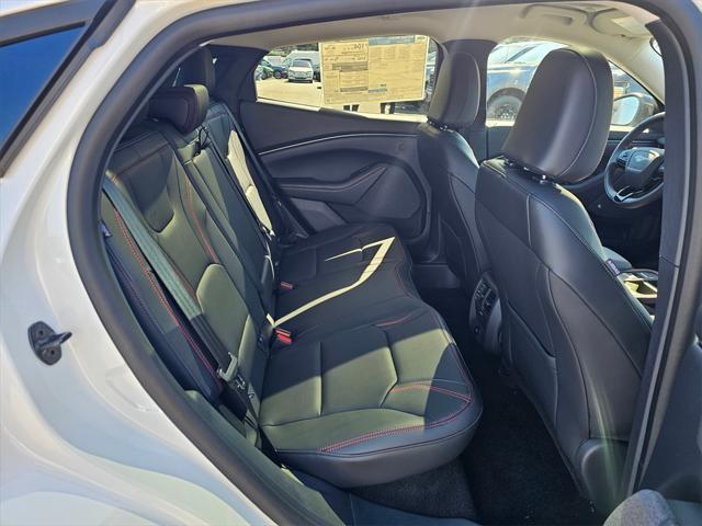 Photo of 2025 Star White Metallic Tri-Coat Ford Mustang Mach-E