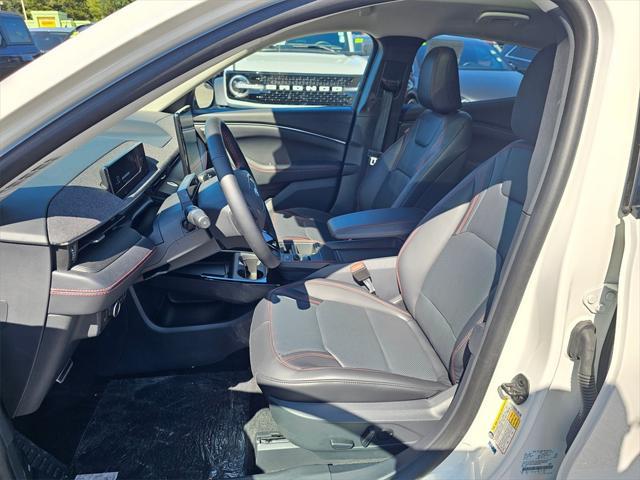 Photo of 2025 Star White Metallic Tri-Coat Ford Mustang Mach-E