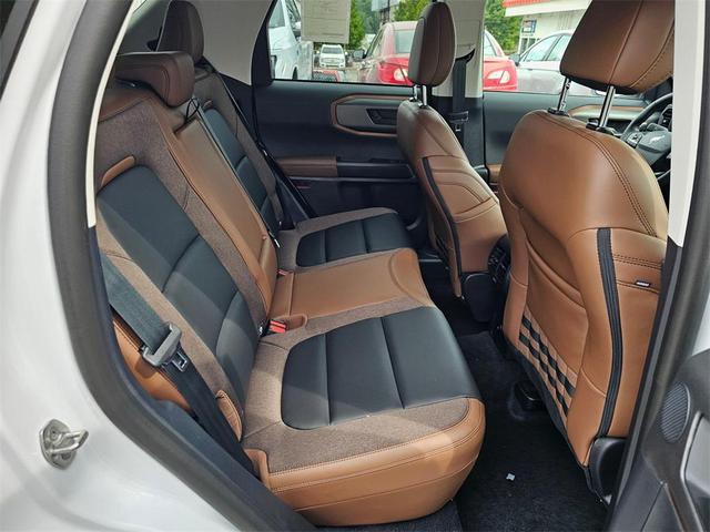Photo of 2025 Oxford White Ford Bronco Sport