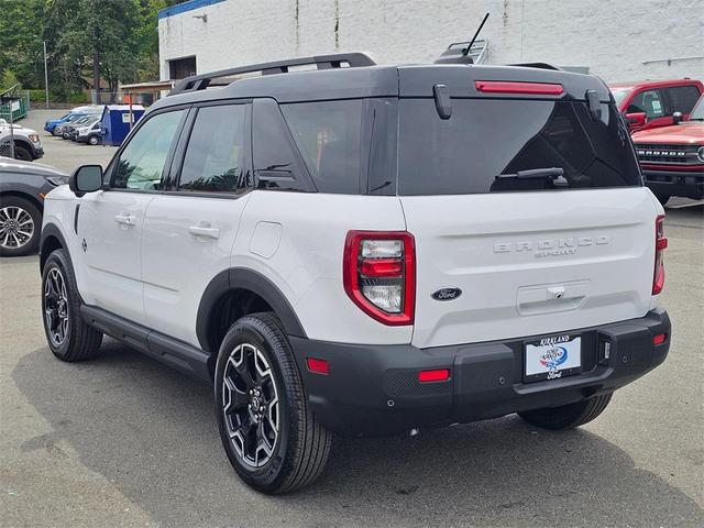 Photo of 2025 Oxford White Ford Bronco Sport