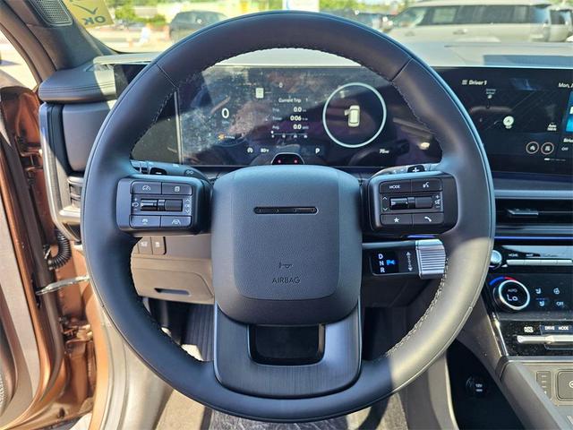 Photo of 2025 Earthy Brass Hyundai SANTA FE
