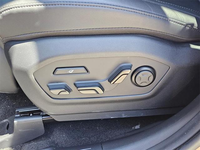 Photo of 2025 Earthy Brass Hyundai SANTA FE
