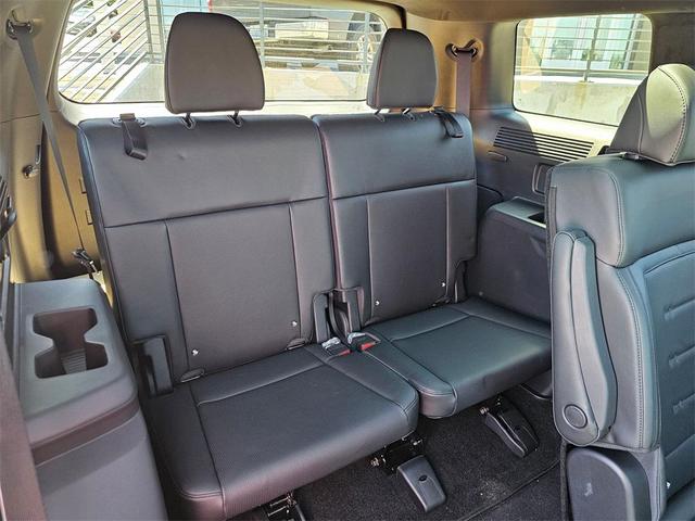Photo of 2025 Earthy Brass Hyundai SANTA FE
