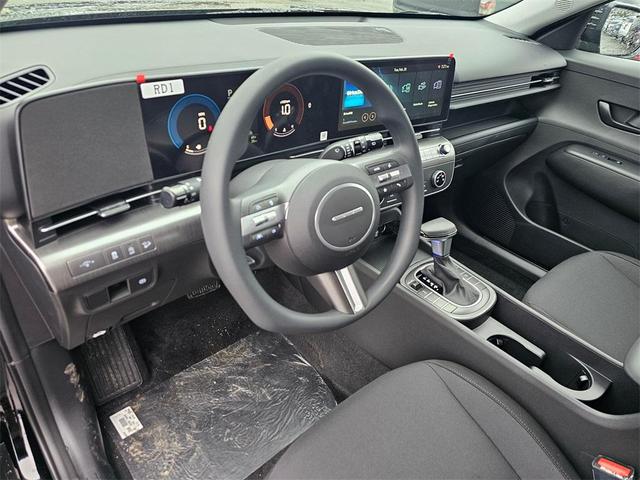 Photo of 2025 Abyss Black Pearl Hyundai KONA