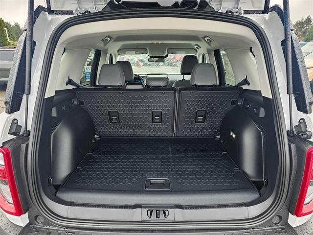 Photo of 2025 Oxford White Ford Bronco Sport