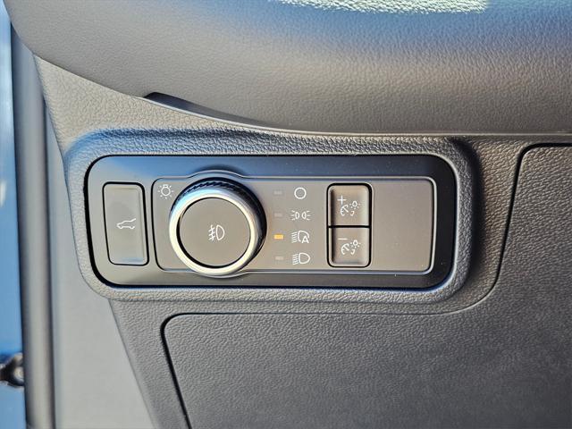 Photo of 2025 Vapor Blue Metallic Ford Explorer
