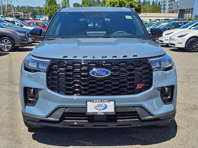 Photo of 2025 Vapor Blue Metallic Ford Explorer