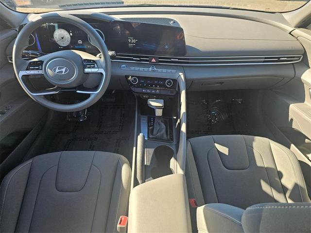 Photo of 2024 Intense Blue Hyundai ELANTRA