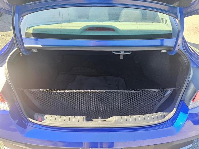 Photo of 2024 Intense Blue Hyundai ELANTRA