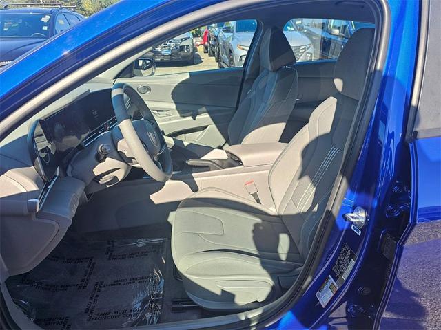 Photo of 2024 Intense Blue Hyundai ELANTRA