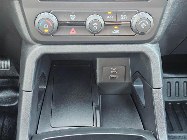 Photo of 2025 Desert Sand Ford Ranger