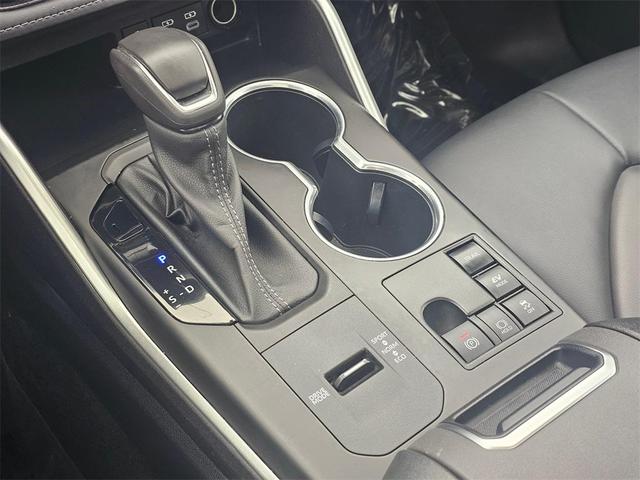 Photo of 2023 Blueprint Toyota Highlander Hybrid