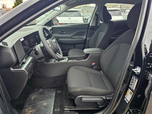 Photo of 2025 Abyss Black Pearl Hyundai KONA