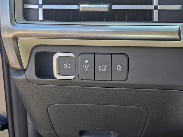 Photo of 2025 Atlantis Blue Hyundai SANTA FE HEV