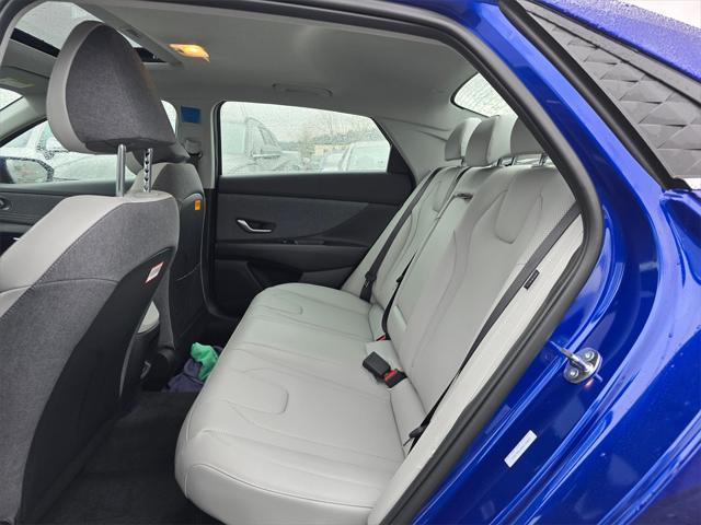 Photo of 2025 Intense Blue Hyundai ELANTRA