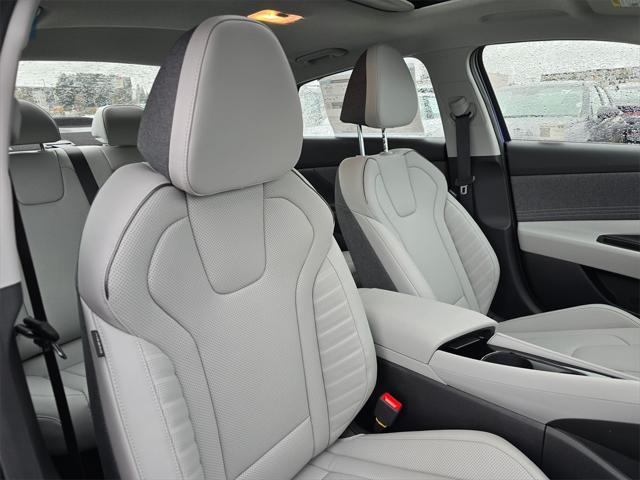 Photo of 2025 Intense Blue Hyundai ELANTRA