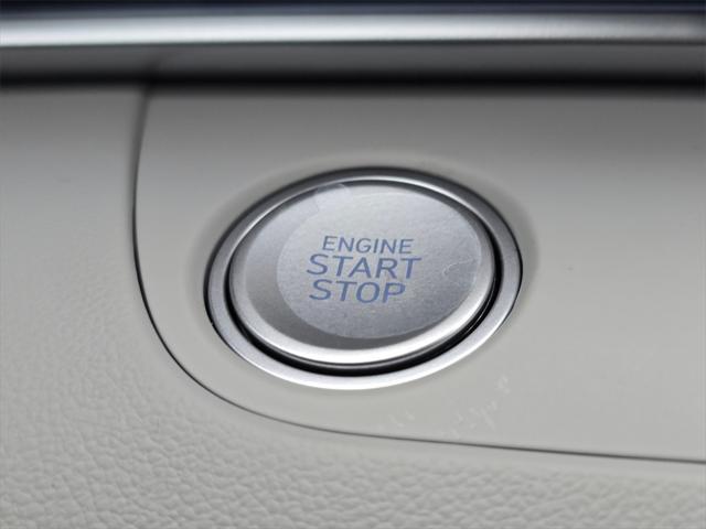 Photo of 2025 Intense Blue Hyundai ELANTRA