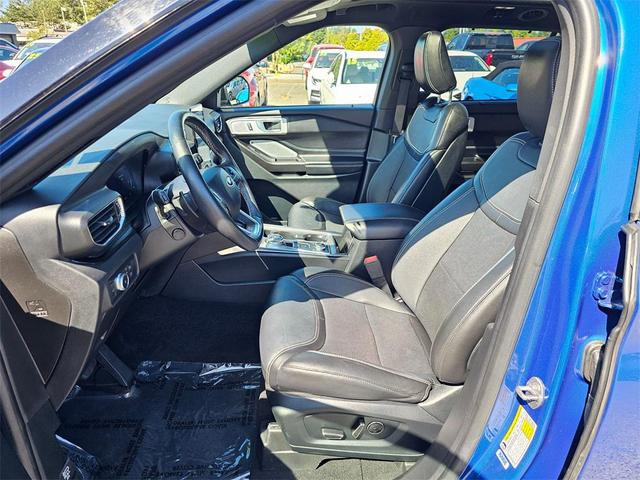 Photo of 2020 Blue Ford Explorer