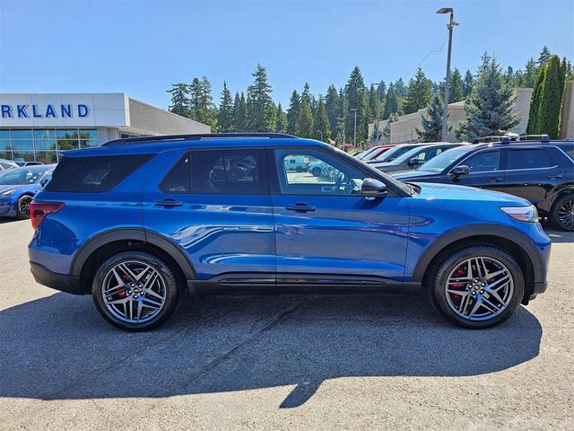 Photo of 2020 Blue Ford Explorer