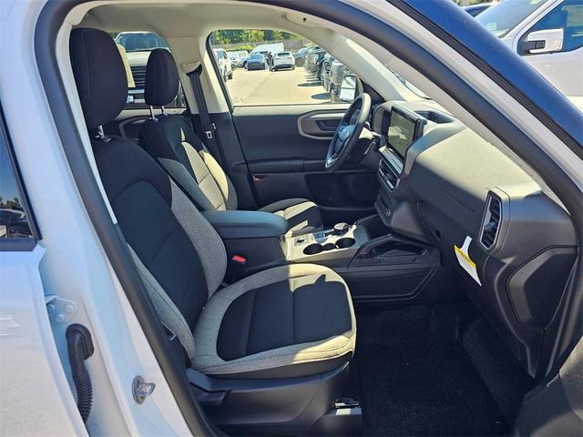 Photo of 2025 Oxford White Ford Bronco Sport