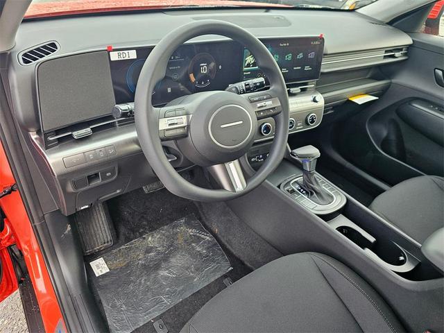 Photo of 2025 Soultronic Orange Pearl Hyundai KONA