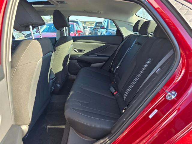Photo of 2025 Ultimate Red Hyundai ELANTRA