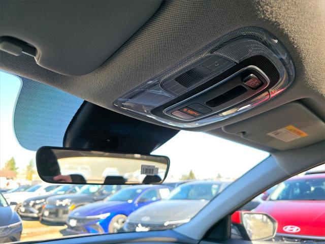 Photo of 2025 Ultimate Red Hyundai ELANTRA