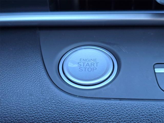 Photo of 2025 Ultimate Red Hyundai ELANTRA
