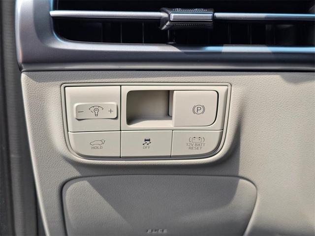Photo of 2025 Amazon Gray Hyundai TUCSON Hybrid