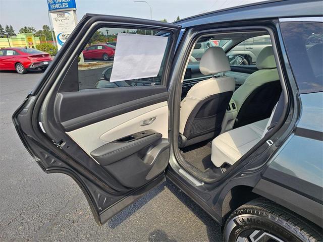 Photo of 2025 Amazon Gray Hyundai TUCSON Hybrid