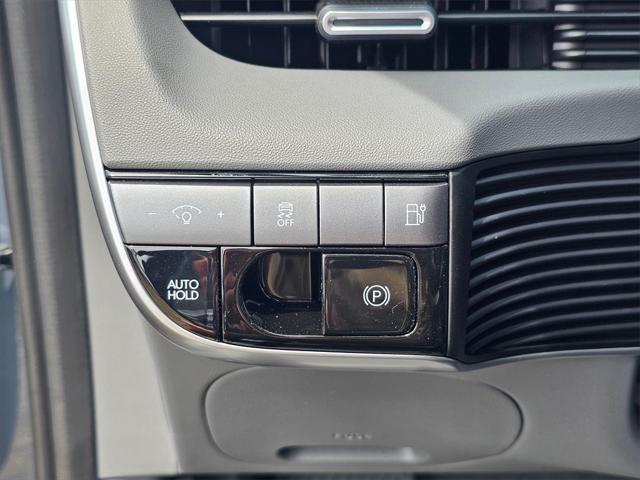 Photo of 2025 Digital Teal Hyundai IONIQ 5