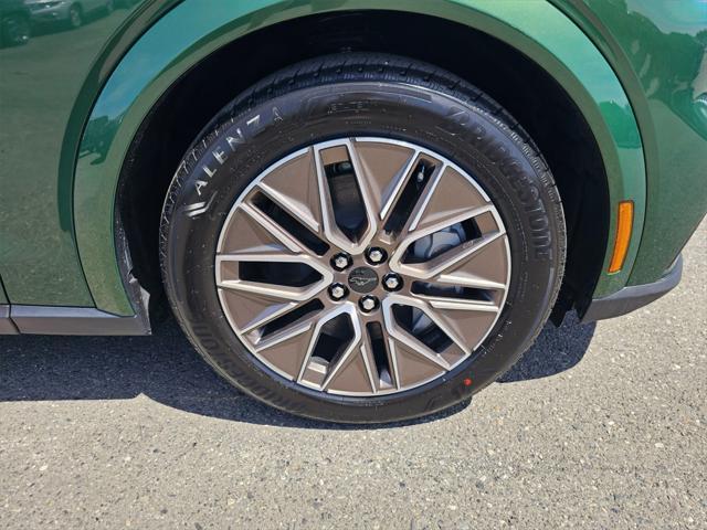 Photo of 2025 Eruption Green Metallic Ford Mustang Mach-E