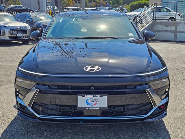 Photo of 2025 Abyss Black Hyundai SONATA Hybrid