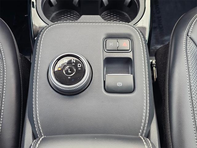 Photo of 2023 White Metallic Ford Mustang Mach-E