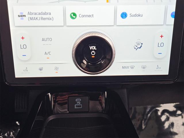 Photo of 2023 White Metallic Ford Mustang Mach-E