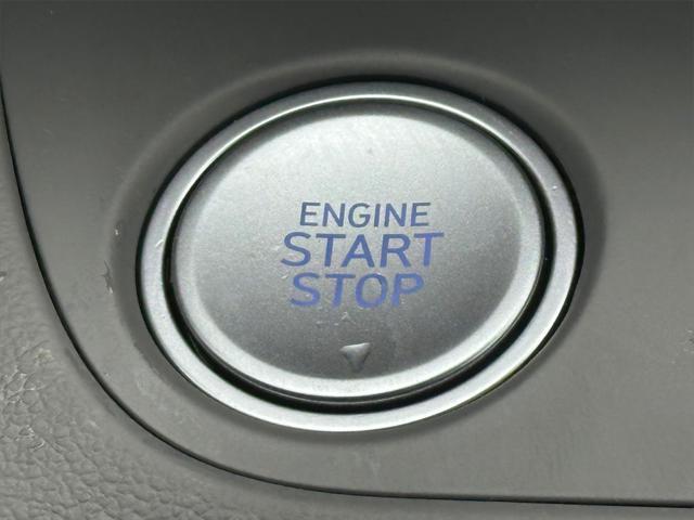 Photo of 2025 Intense Blue Hyundai ELANTRA
