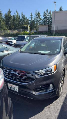 Photo of 2020 Magnetic Metallic Ford Edge