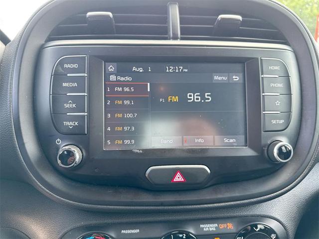 Photo of 2020 Gravity Grey Kia Soul