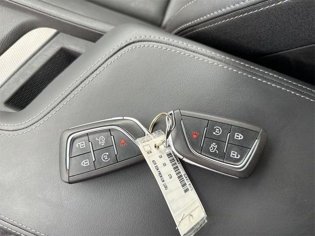 Photo of 2020 Summit White Cadillac CT5