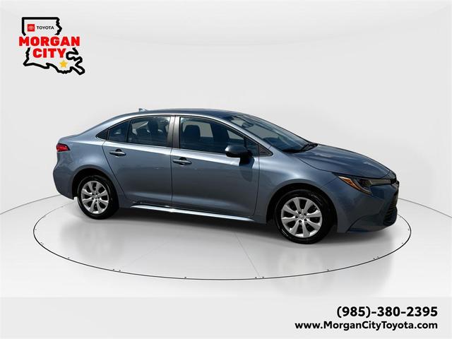 Photo of 2023 Celestite Toyota Corolla