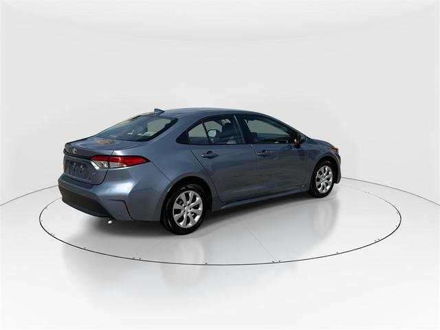 Photo of 2023 Celestite Toyota Corolla