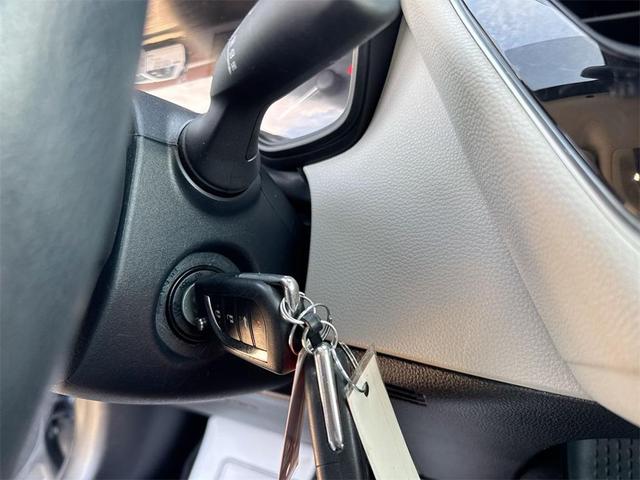 Photo of 2023 Celestite Toyota Corolla