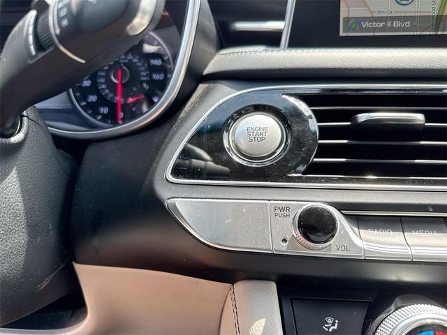 Photo of 2019 Havana Red Genesis G70