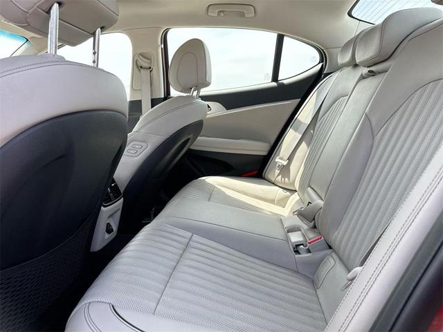 Photo of 2019 Havana Red Genesis G70