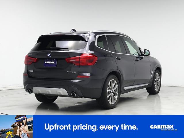 Photo of 2019 Gray BMW X3