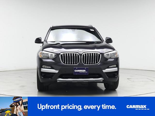 Photo of 2019 Gray BMW X3